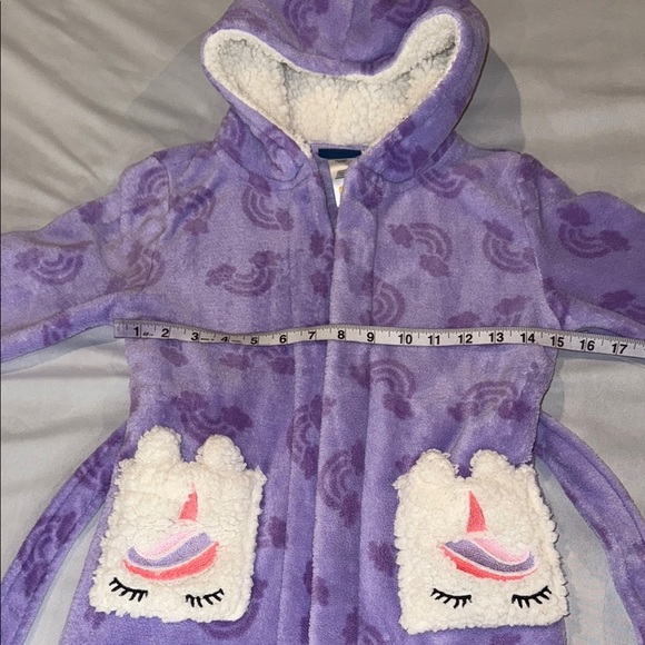 Pekkel Kid's Robe Purple and White Pajama with Hood and Unicorn Pockets - Picture 4 of 10